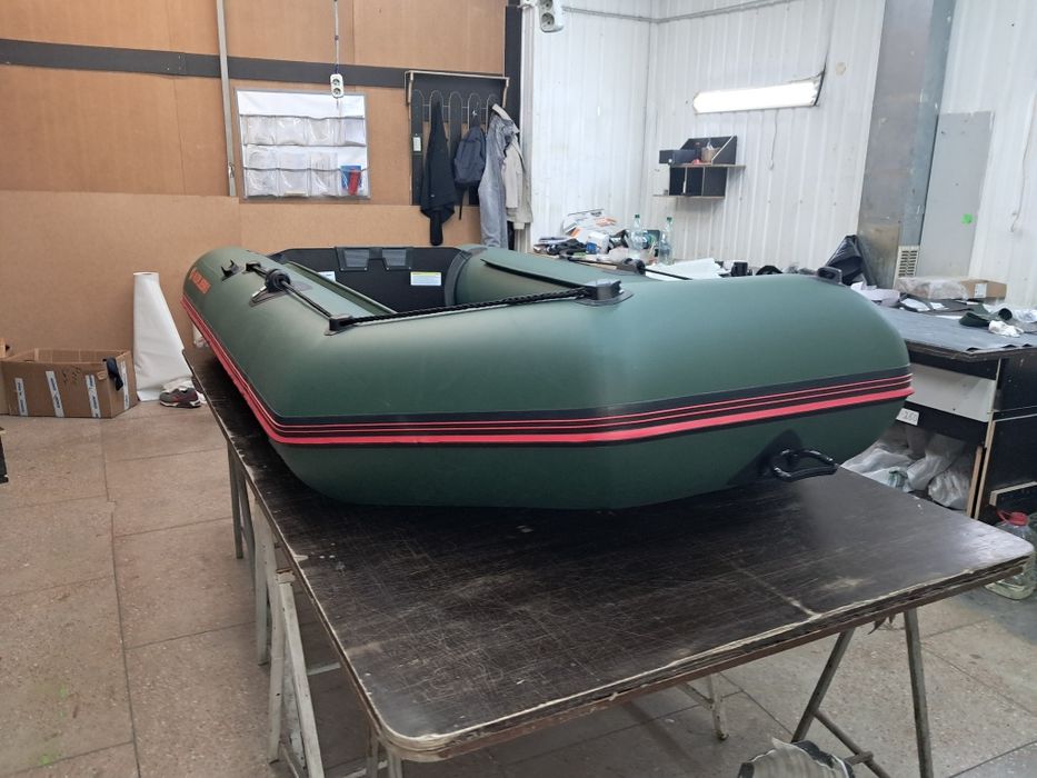 Човен КМ-260 / Лодка моторная