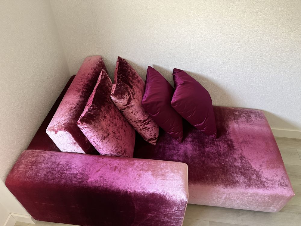 Chaise Longue em veludo rosa