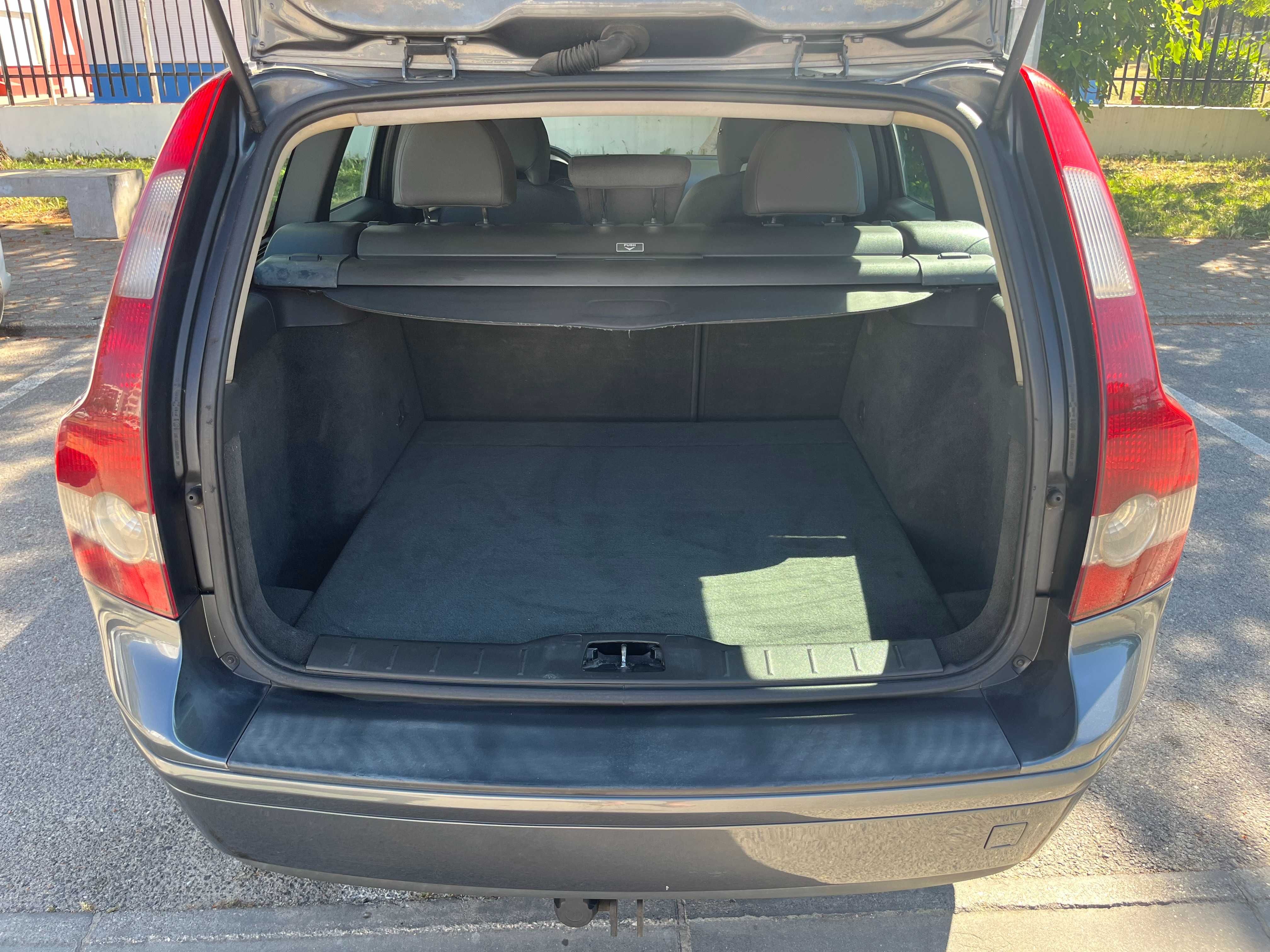 Volvo V50 2.0 D 136cv, 12/2004 em ótimo estado