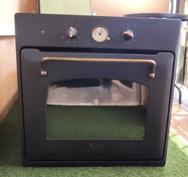 Retro  Elektryczny Piekarnik Hotpoint Ariston 60 cm.