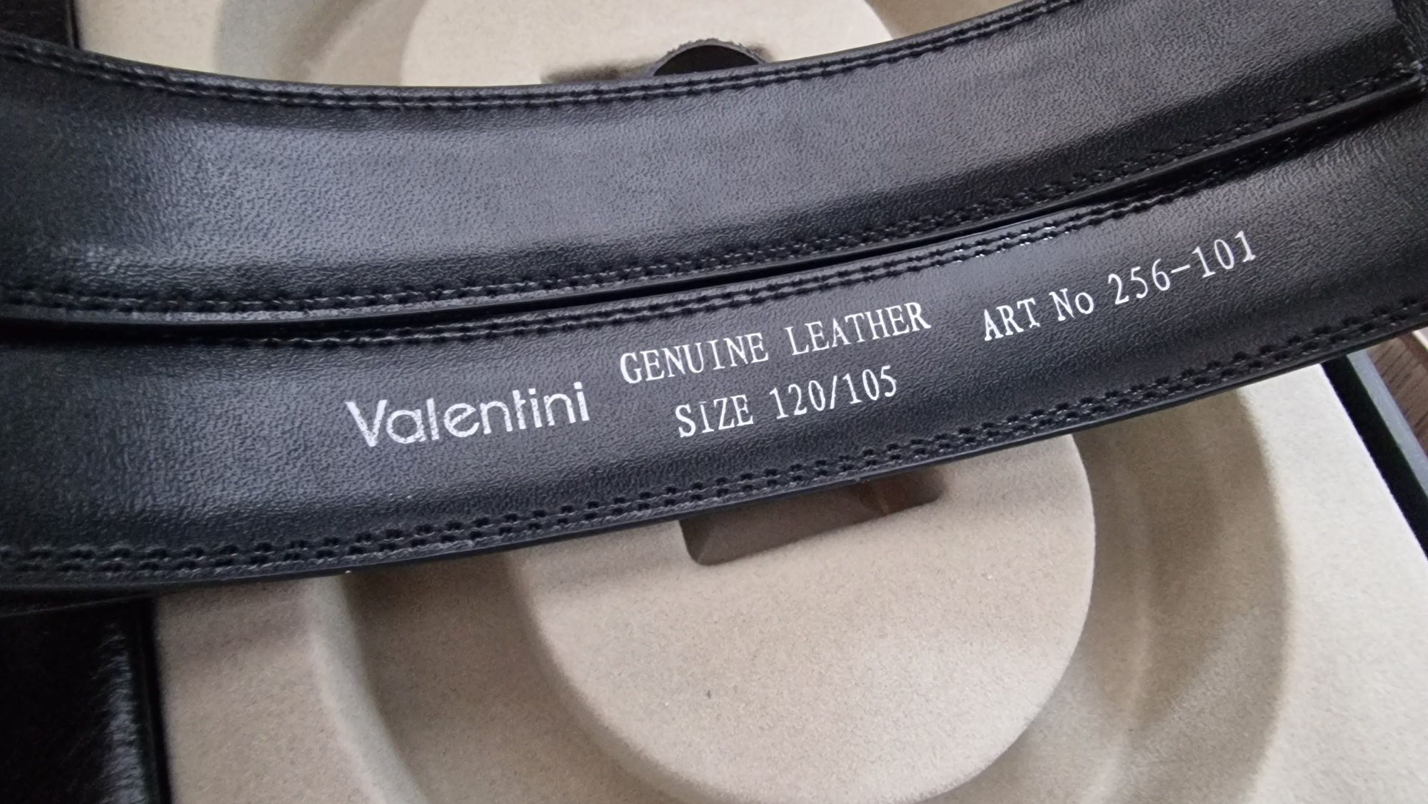 Valentini 656-112 skórzany zestaw upominkowy prezentowy portfel pasek