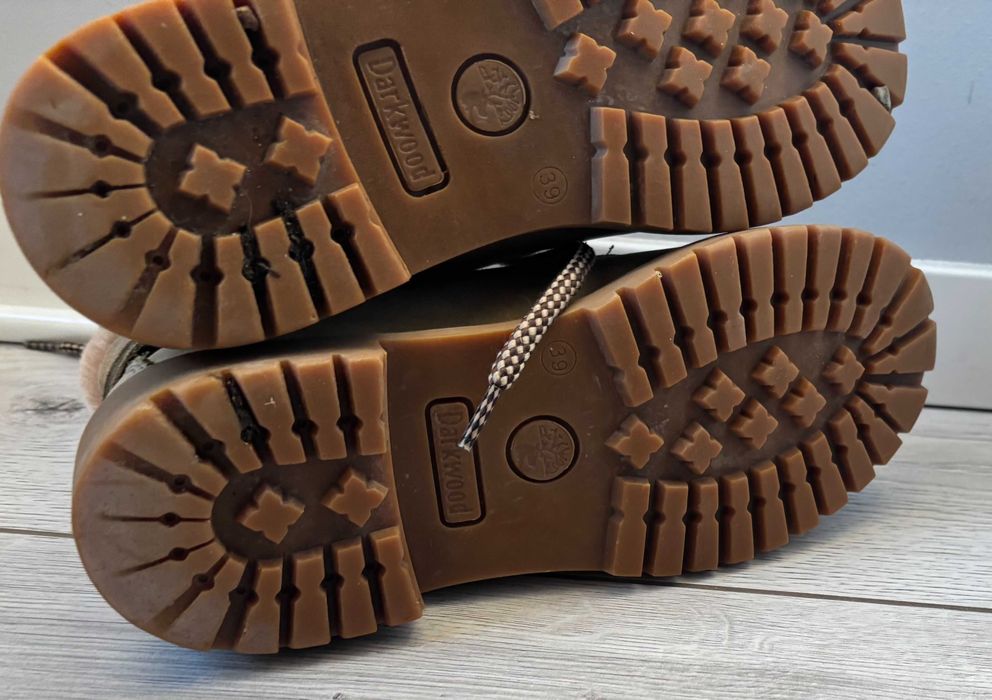 Damskie buty skórzane ocieplane trapery Darkwood rozmiar 39