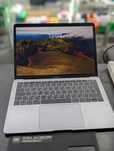 MacBook Air 2018 I5 8/256Gb