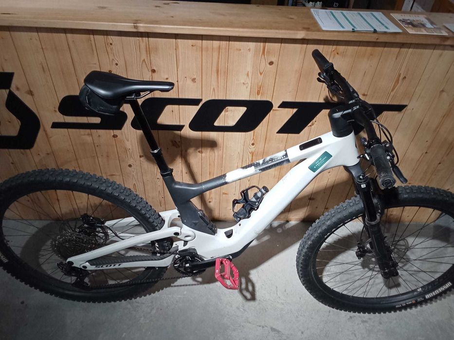 Bicicleta Scott Voltage Eride 920
