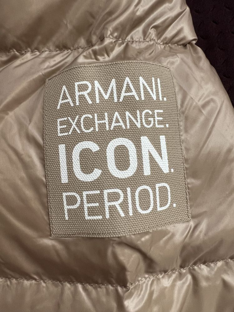 Пуховик Armani Exchange