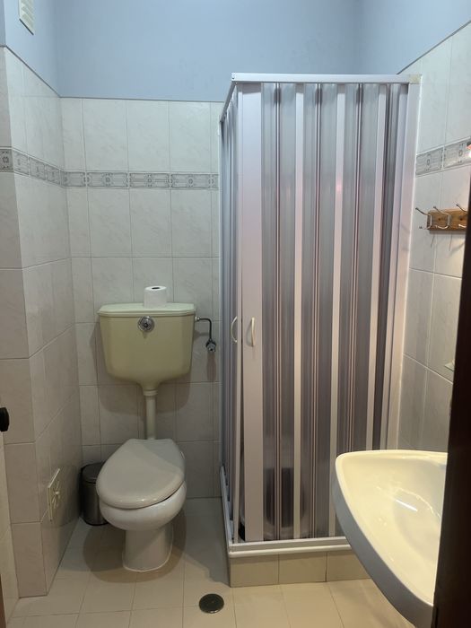 Arrendo Quarto com Casa de Banho Privada