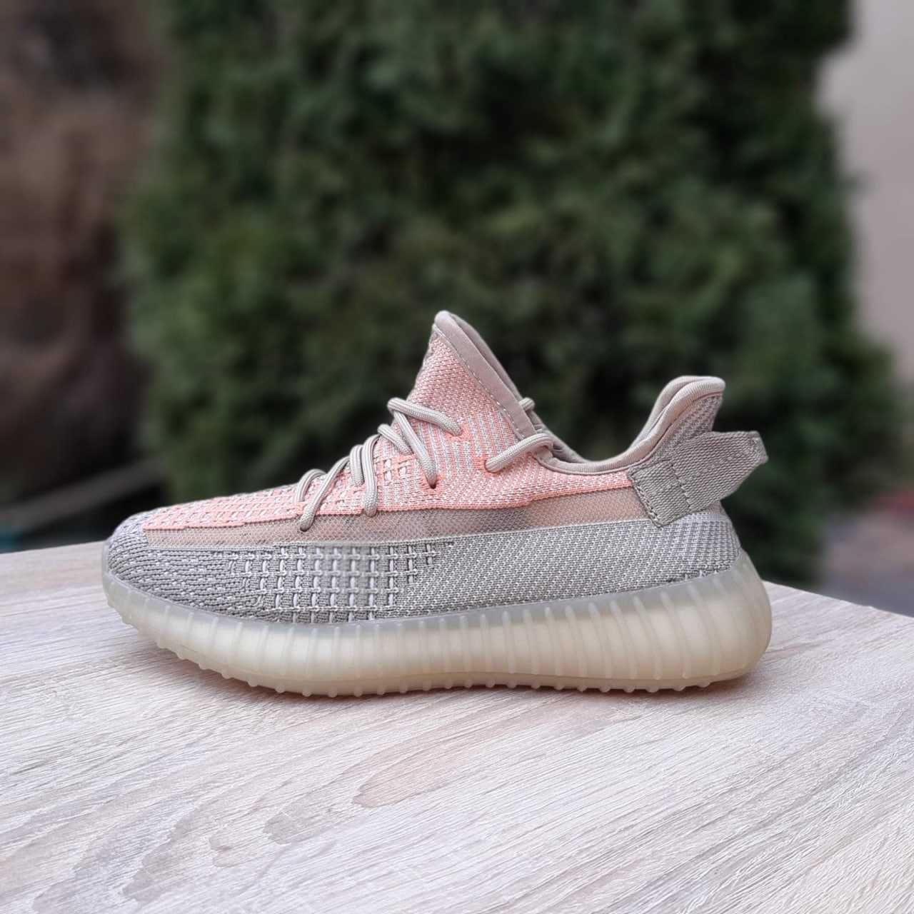 РОЗПРОДАЖ Yeezy Boost 350 сірі бежеві жіночі Ізі GET 20681 Изики