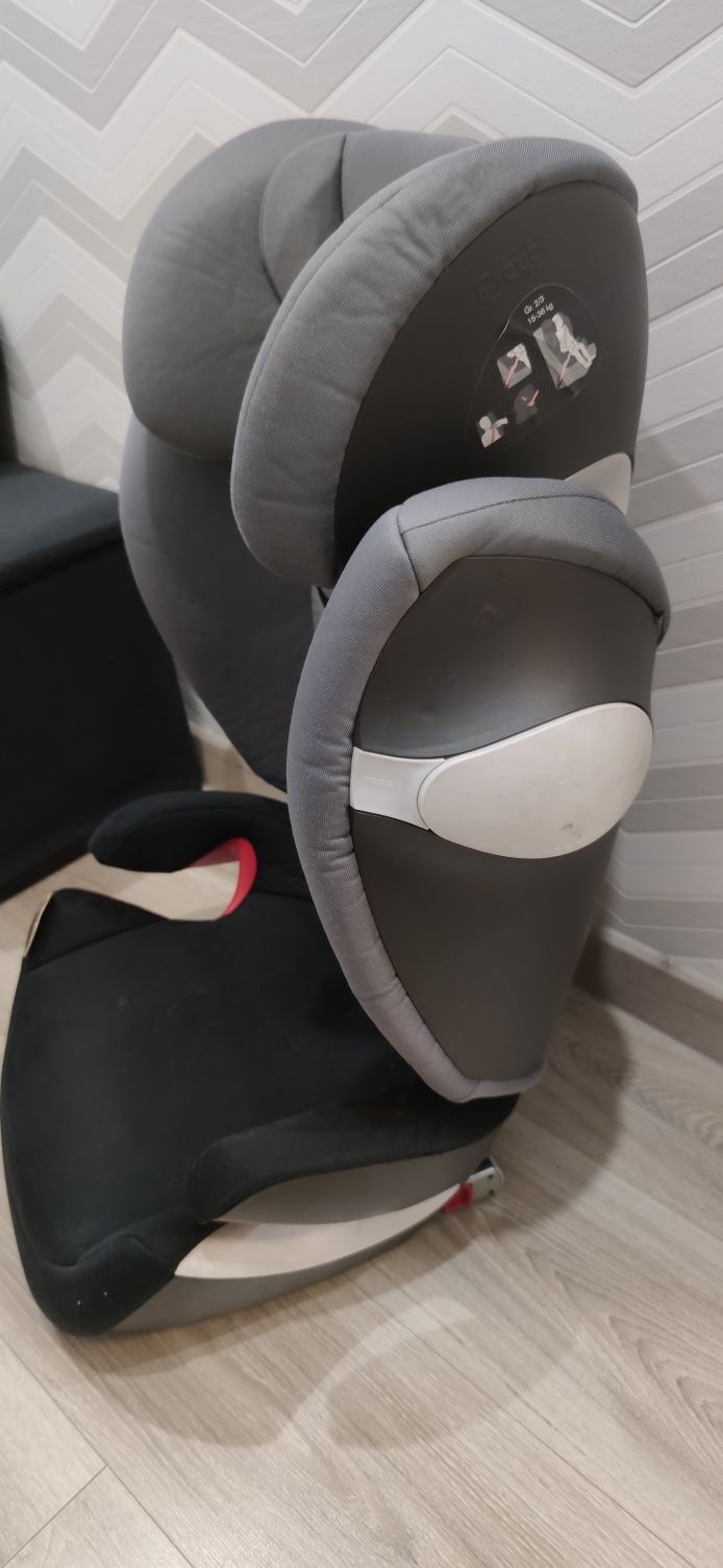 Автокрісло Cybex Solution M-fix (3-12 років, 15-36кг)