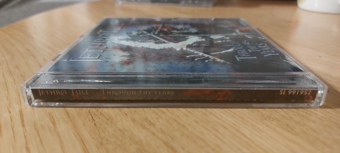 Jethro Tull, through the years,  CD