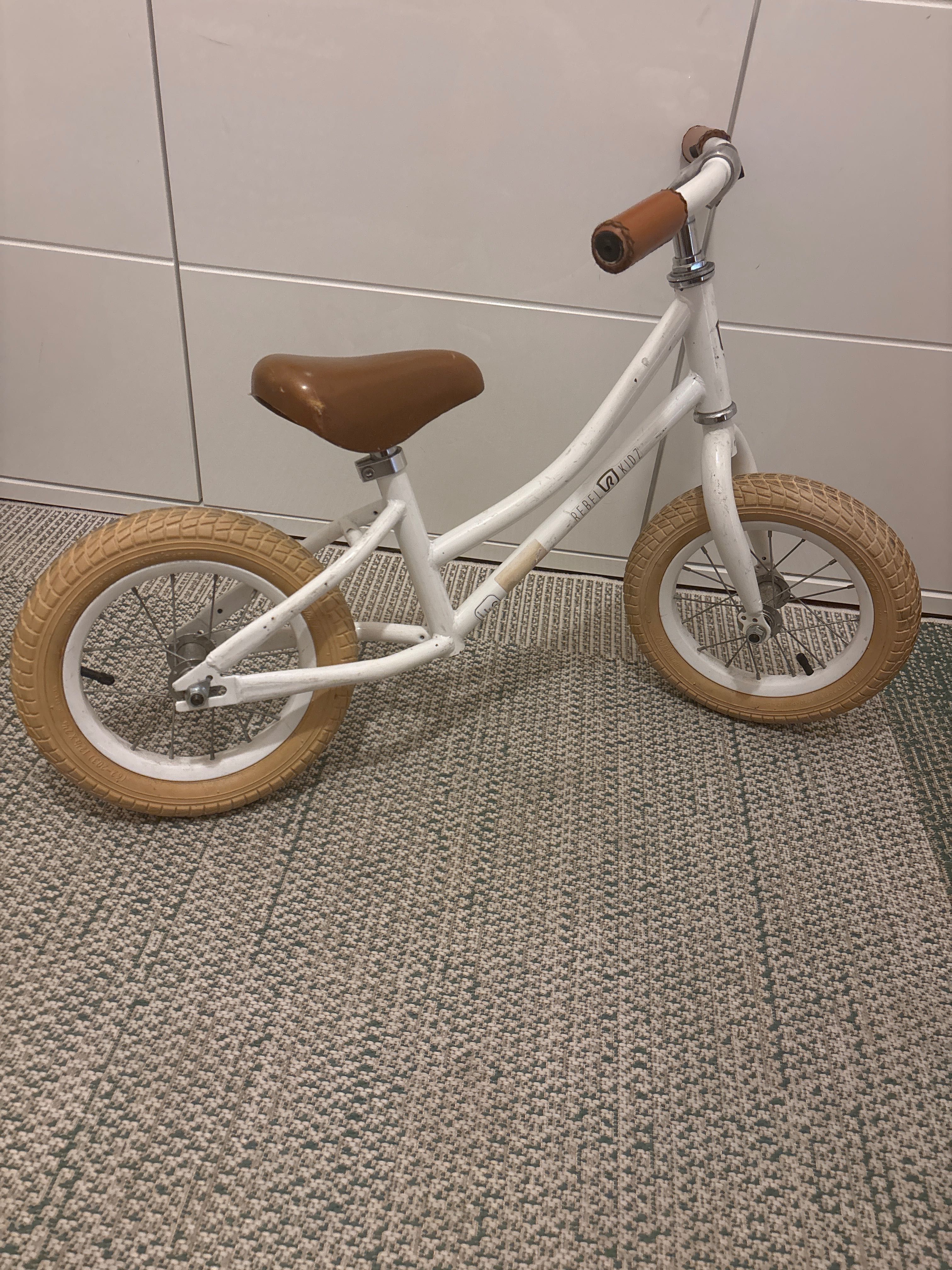 Bicicleta criança 2 anos