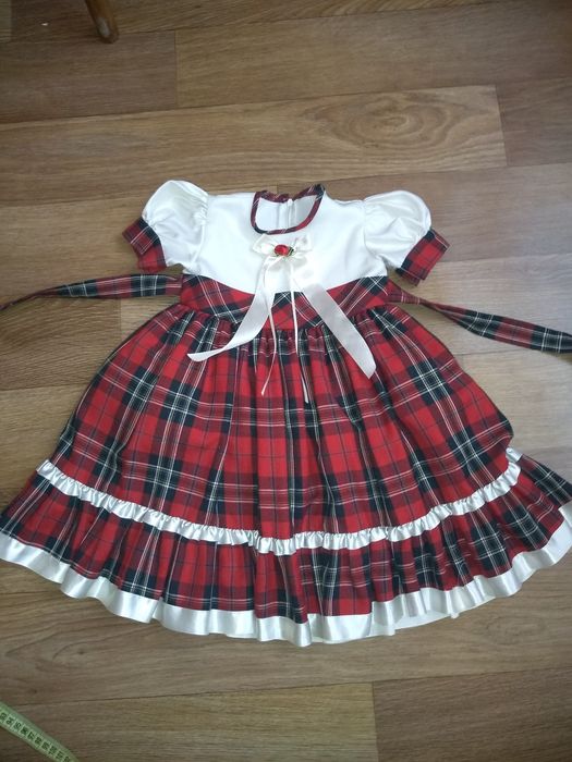 Нарядное платье для маленькой принцессы. Платье нарядное для девочки