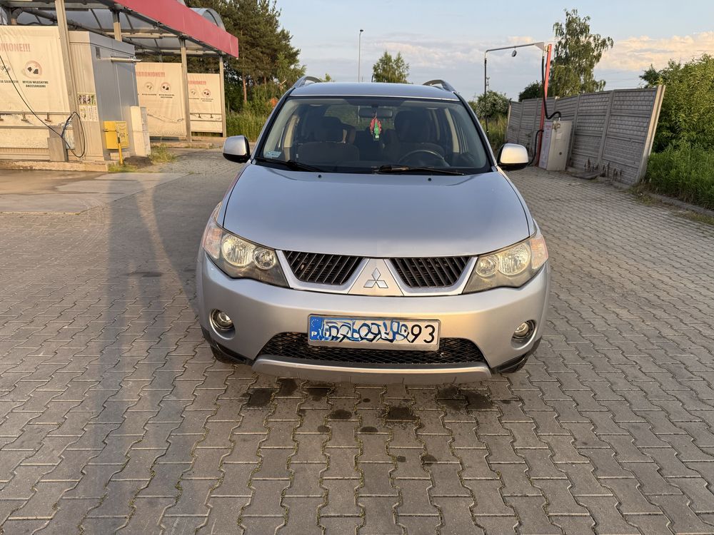 Mitshubishi Outlander 2007r 2.0DID 4x4 Nowy dwumas !