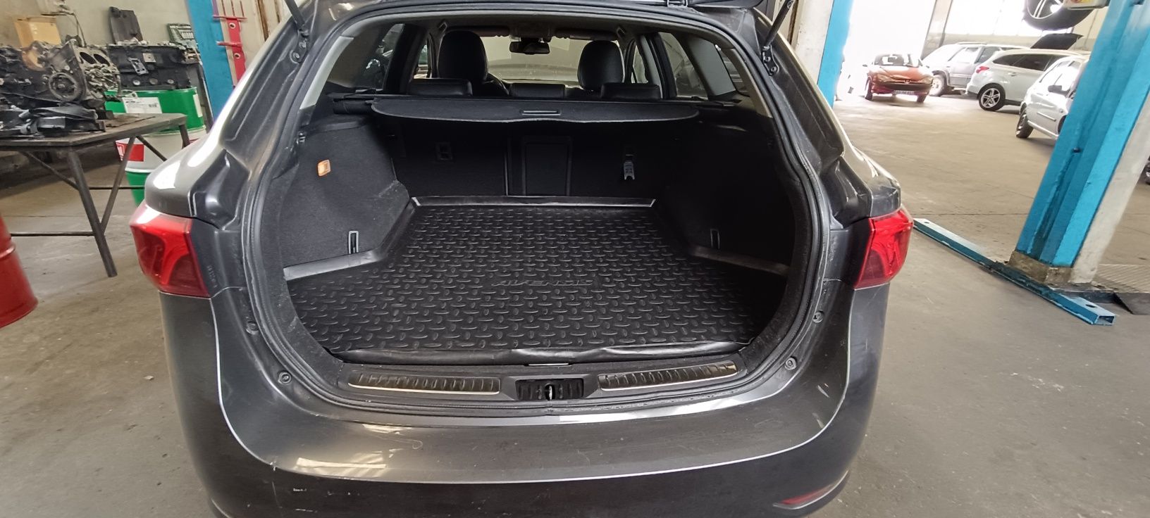 Toyota Avensis 2.0 Luxury