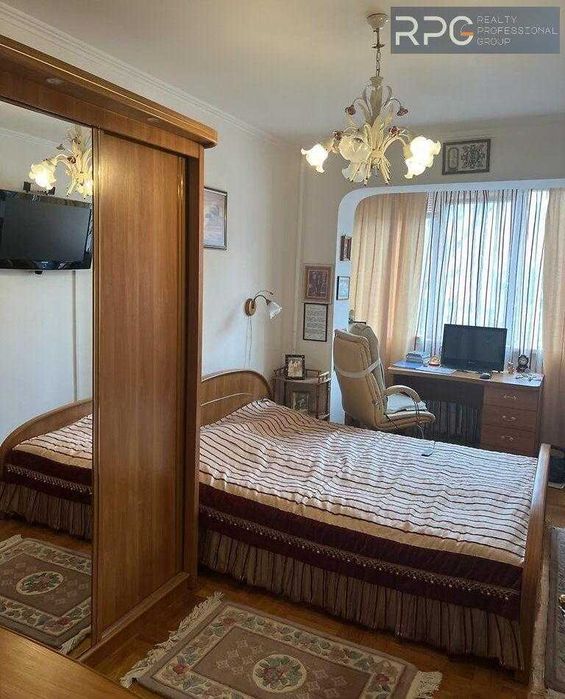 Продається 3-кімнатна квартира Героїв Дніпра 19      хд