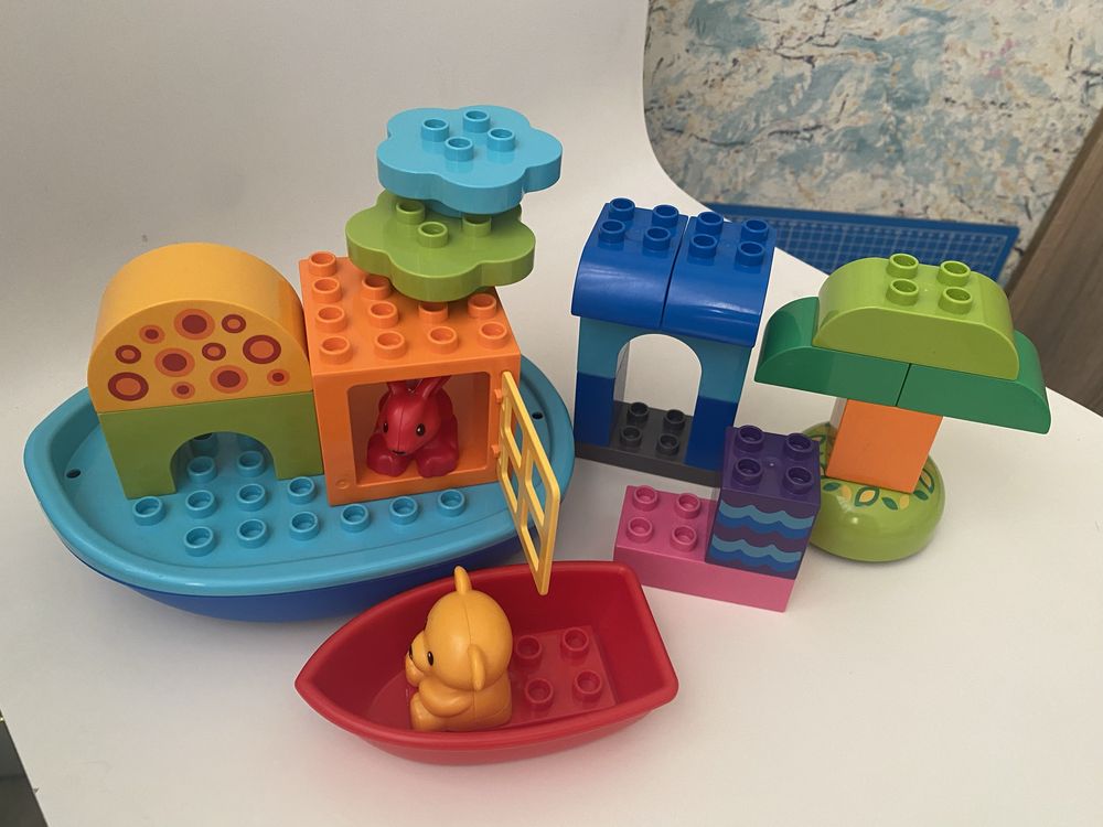 Лего Дупло лодка с лодочкой + доп детали