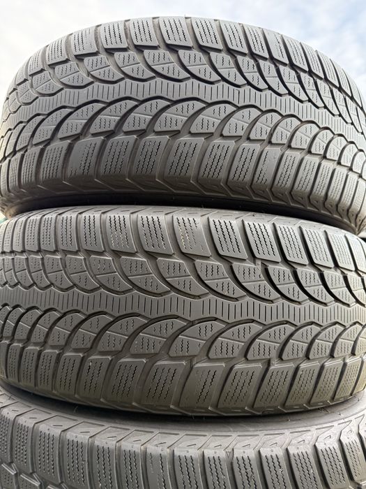 225/55/17 Bridgestone Blizzak LM-32
