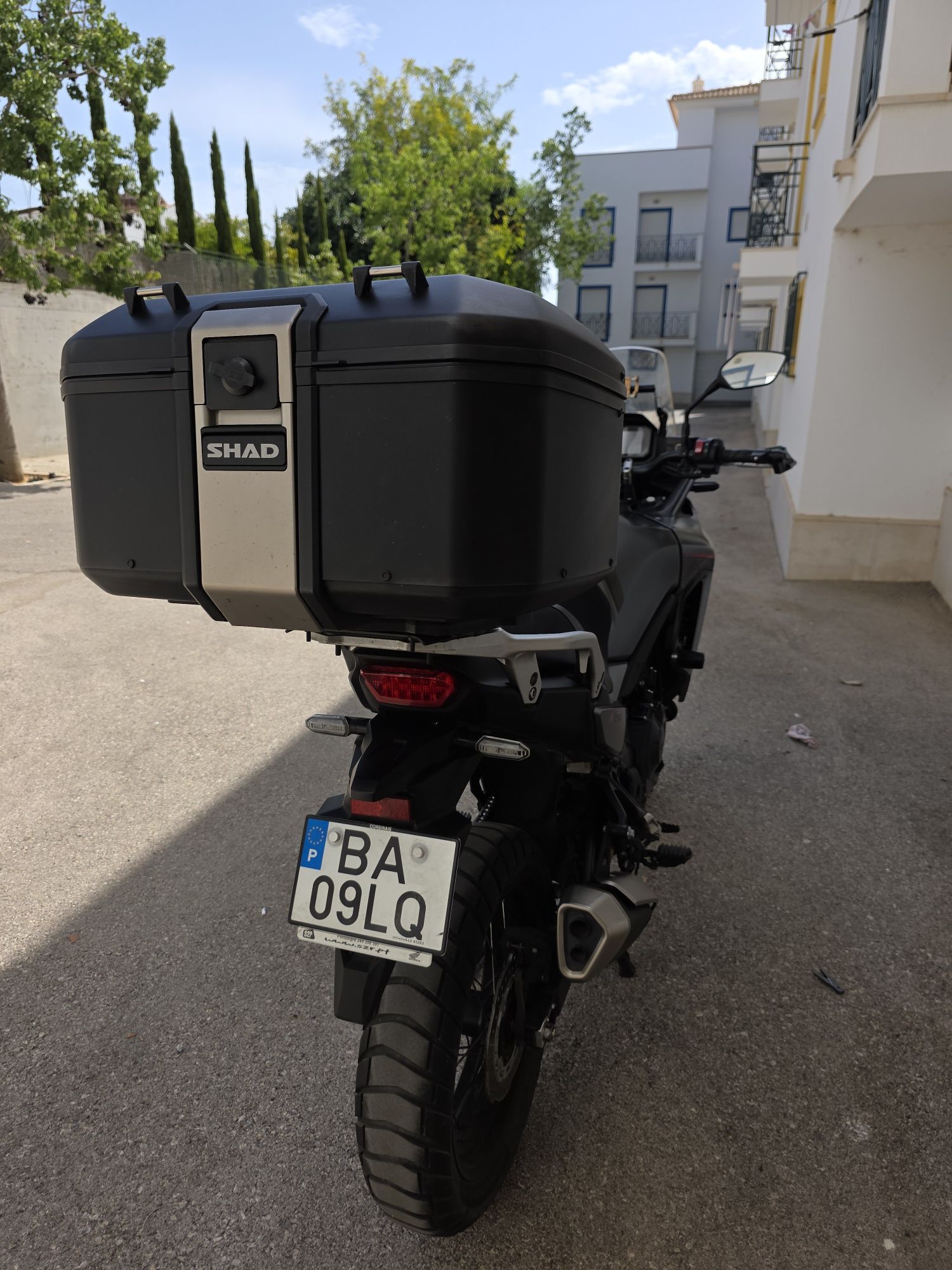 Honda Transalp 750, equipada!