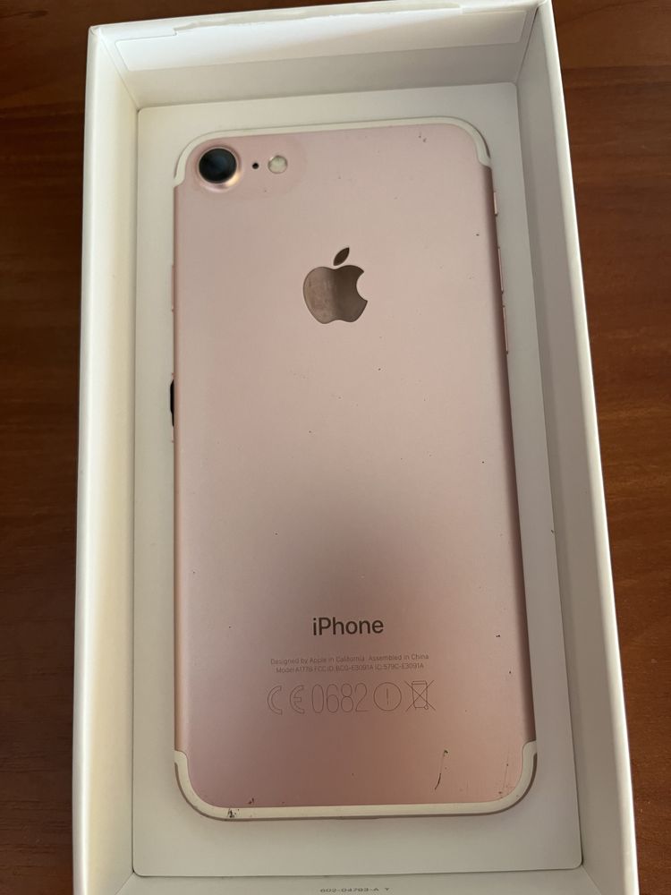 I phone 7 128gb rose gold