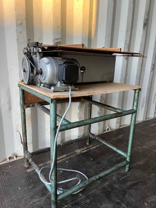 Maszyna do klejenia Tünkers