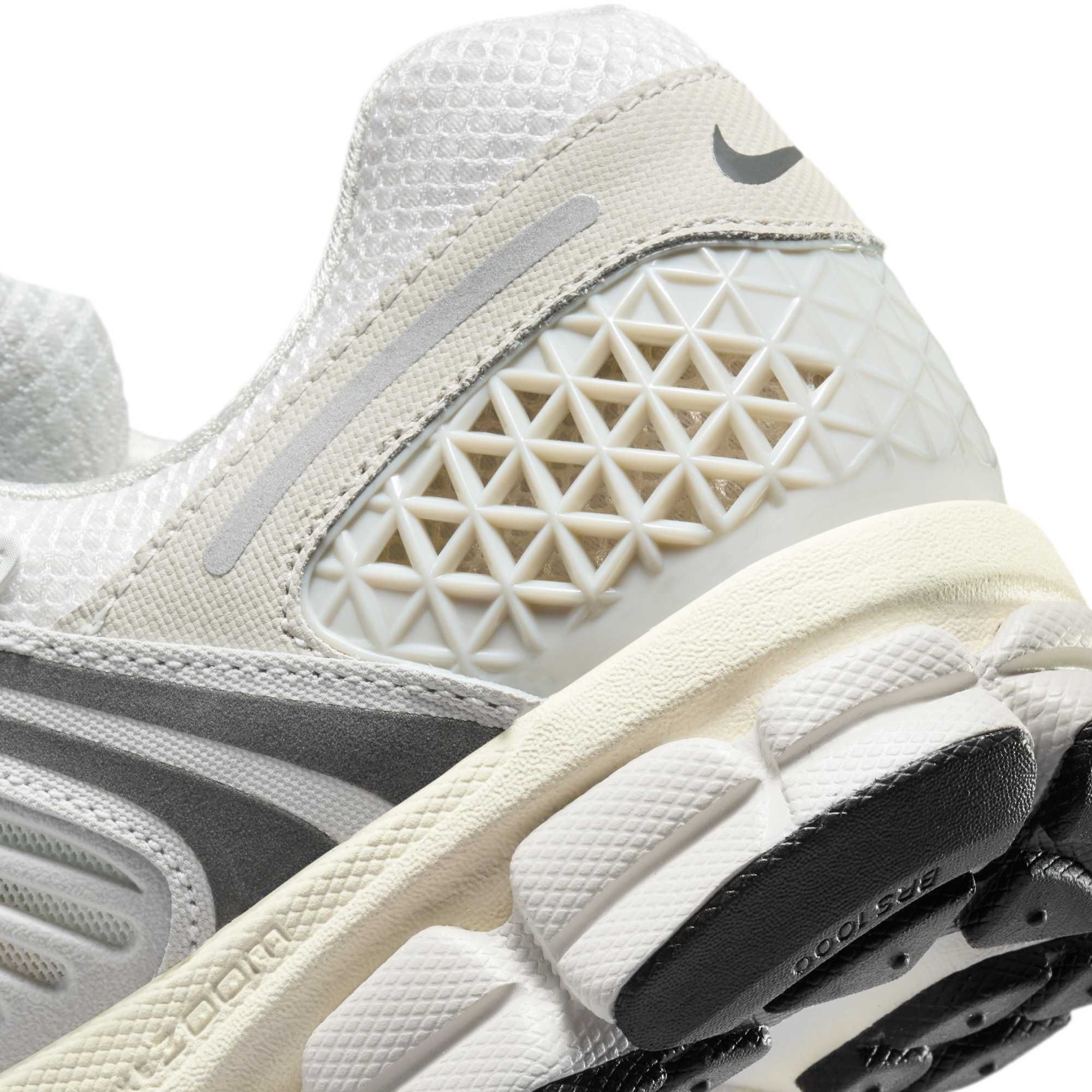ОРИГИНАЛ Nike Zoom Vomero 5 HF0731-007 кроссовки мужские кросівки Найк