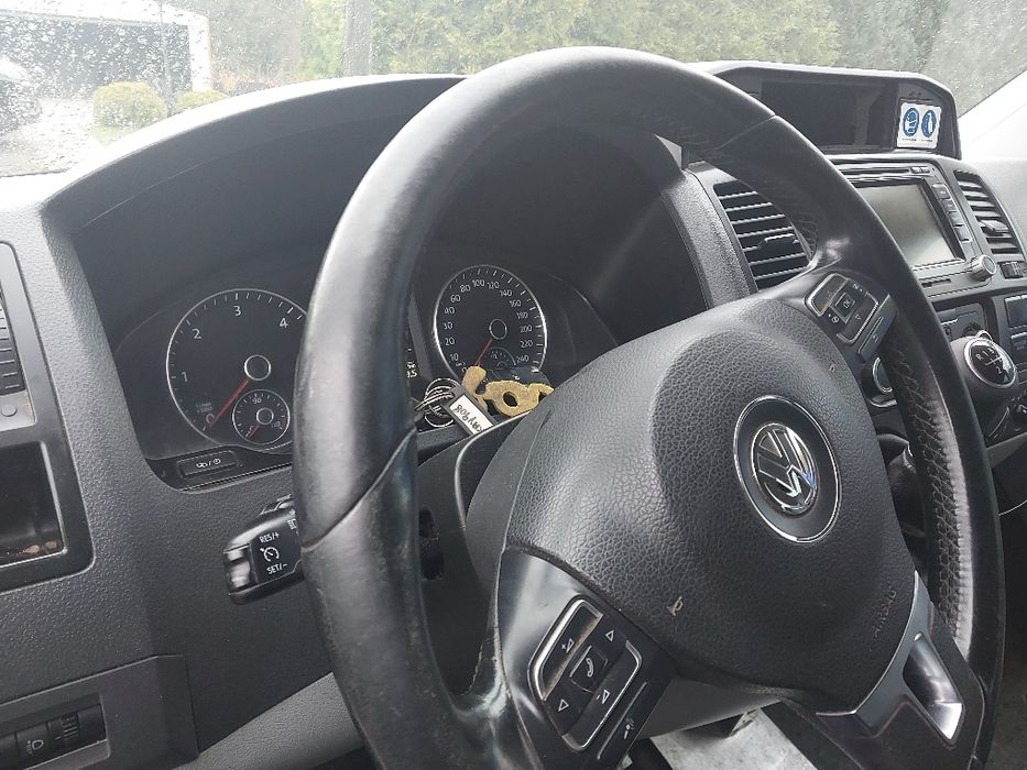 Volkswagen Caravella transporter