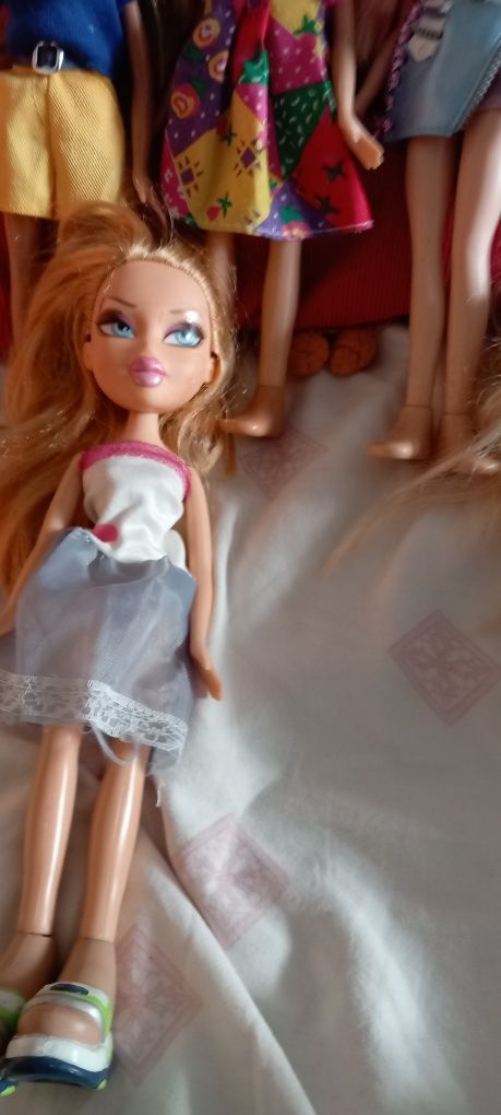 Bonecas Bratz lote