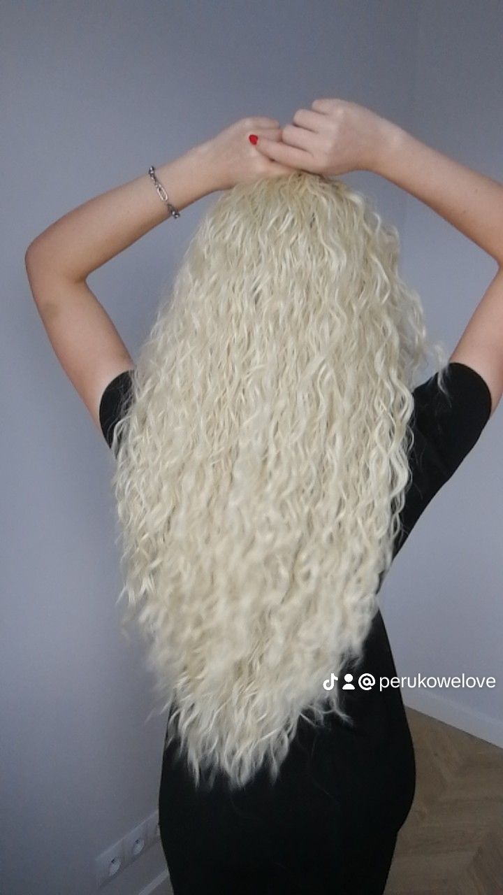 Peruka jasny blond z odrostem afro loki kręcone włosy na co dzień