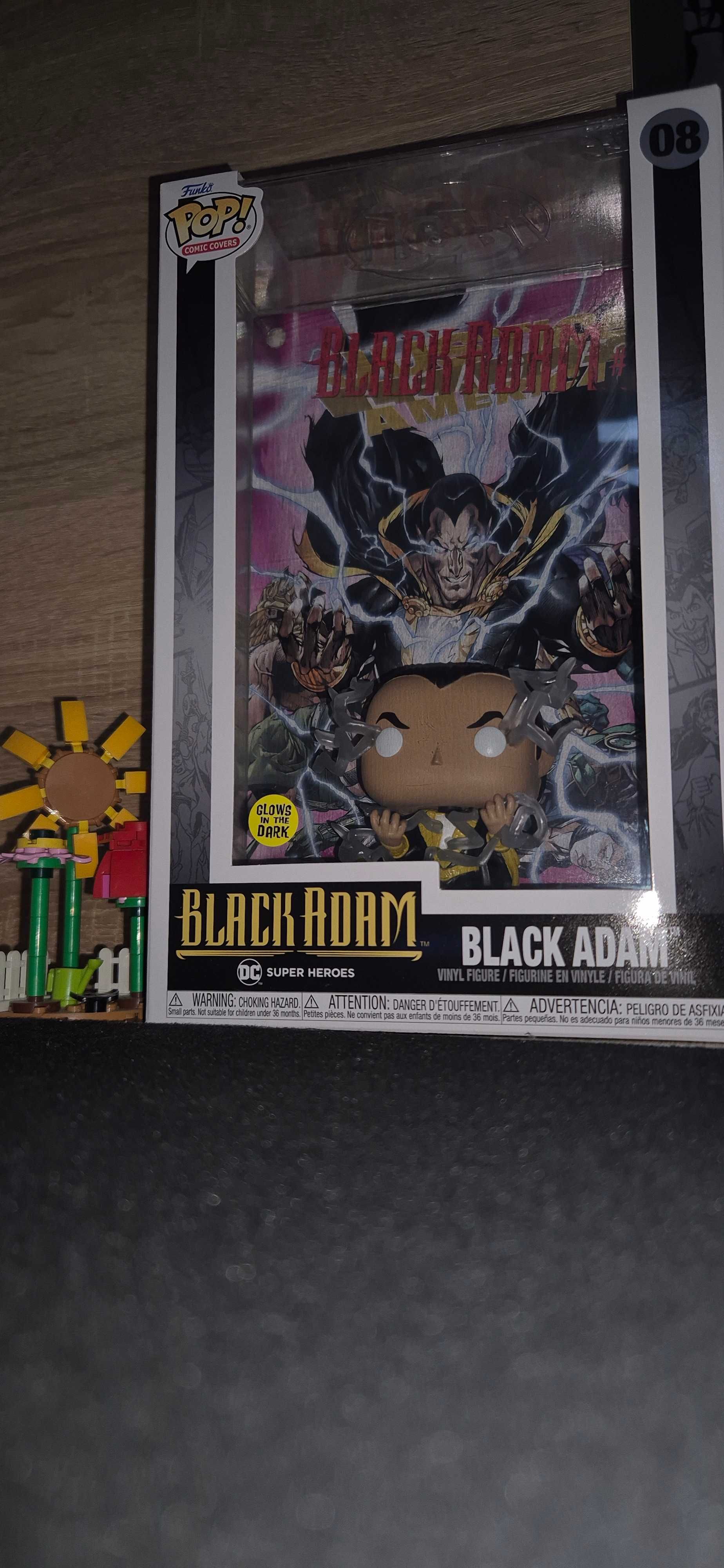 Funko Pop Black Adam DC 08 Glows in the dark