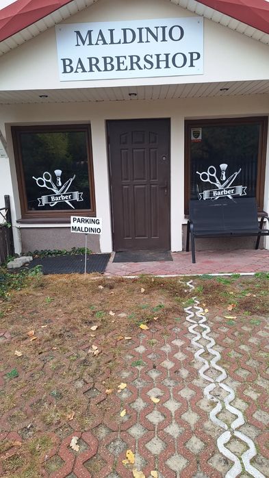 Lokal użytkowy,  obecnie Barber, Wawer