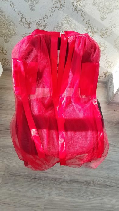 Фатинова спідниця червона на поясі, 380 грн Акція