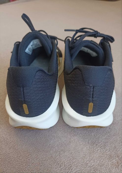 Кросівки Nike 42 26,5см як нові