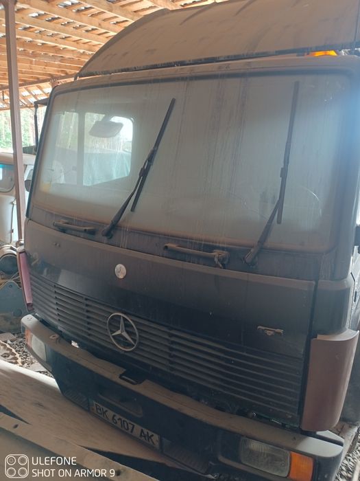 Продам Евакуатор Mercedes Benz 814