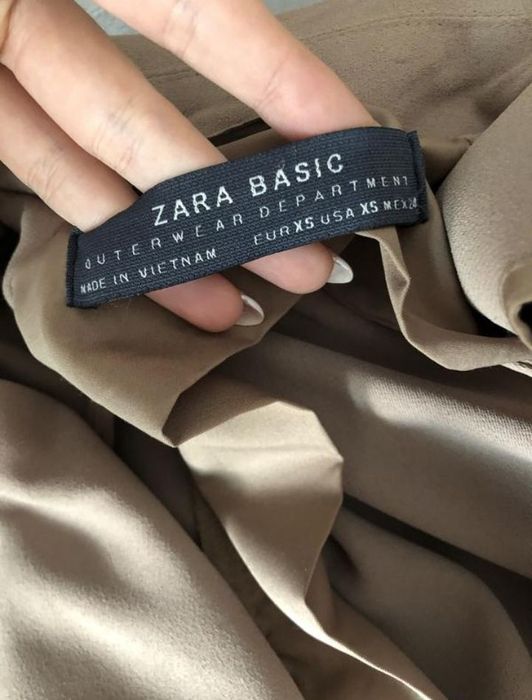 Легкий тренч від Zara, XS