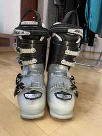 Buty narciarskie dziecięce Nordica 220-225mm, skorupa 268mm,