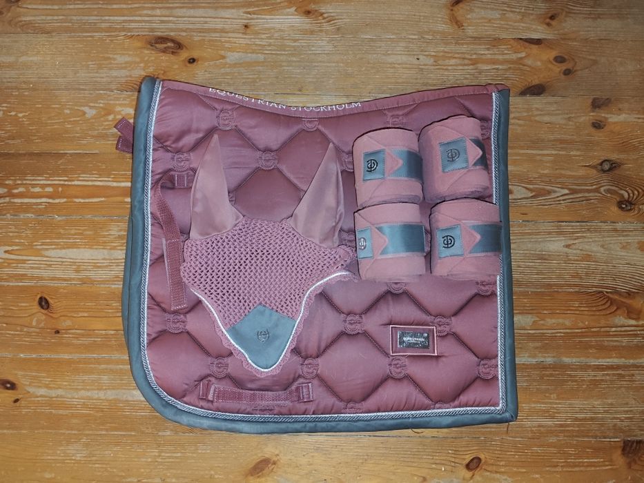 Equestrian Stockholm Full