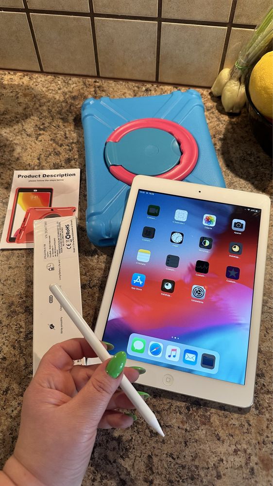 Tablet iPad Apple Retina 10” - super stan