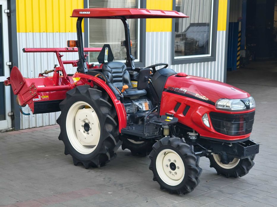Японський мінітрактор Yanmar EG 223