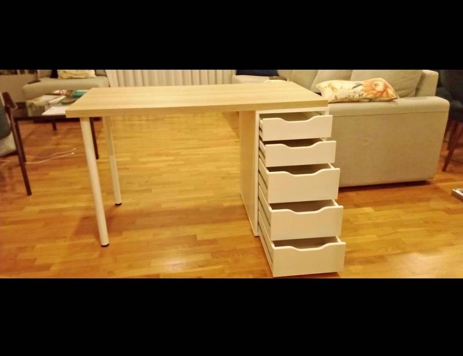 Secretária de estudante