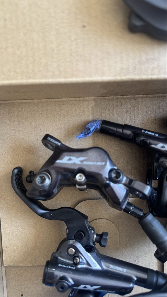 Travões Shimano XT Deore