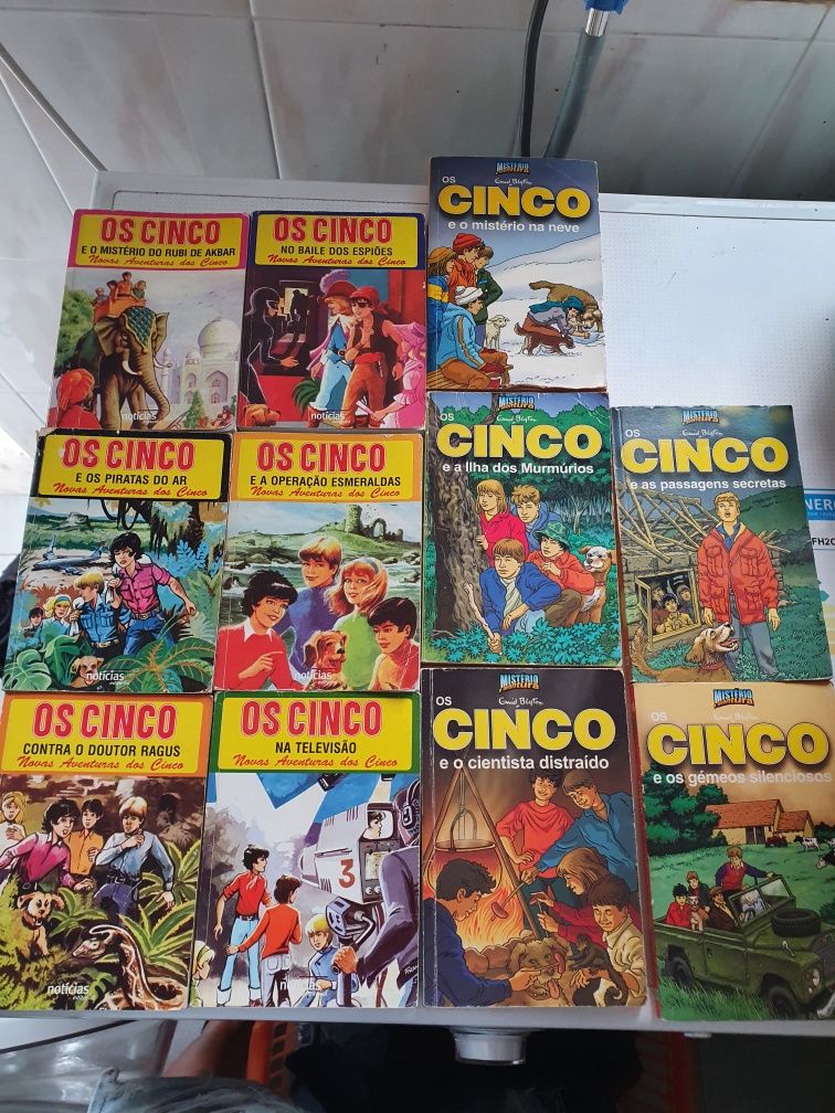 Livros "Os cinco"