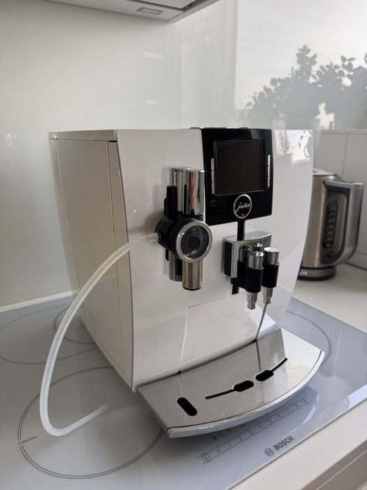 Ekspres JURA J85 Impressa PianoWhite automatyczny ciśnieniowy (J8, J9)