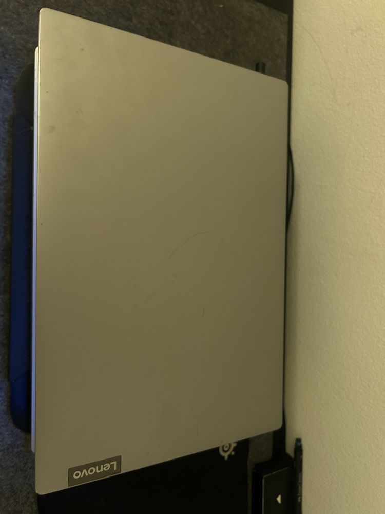 Portatil Lenovo ideapad S145