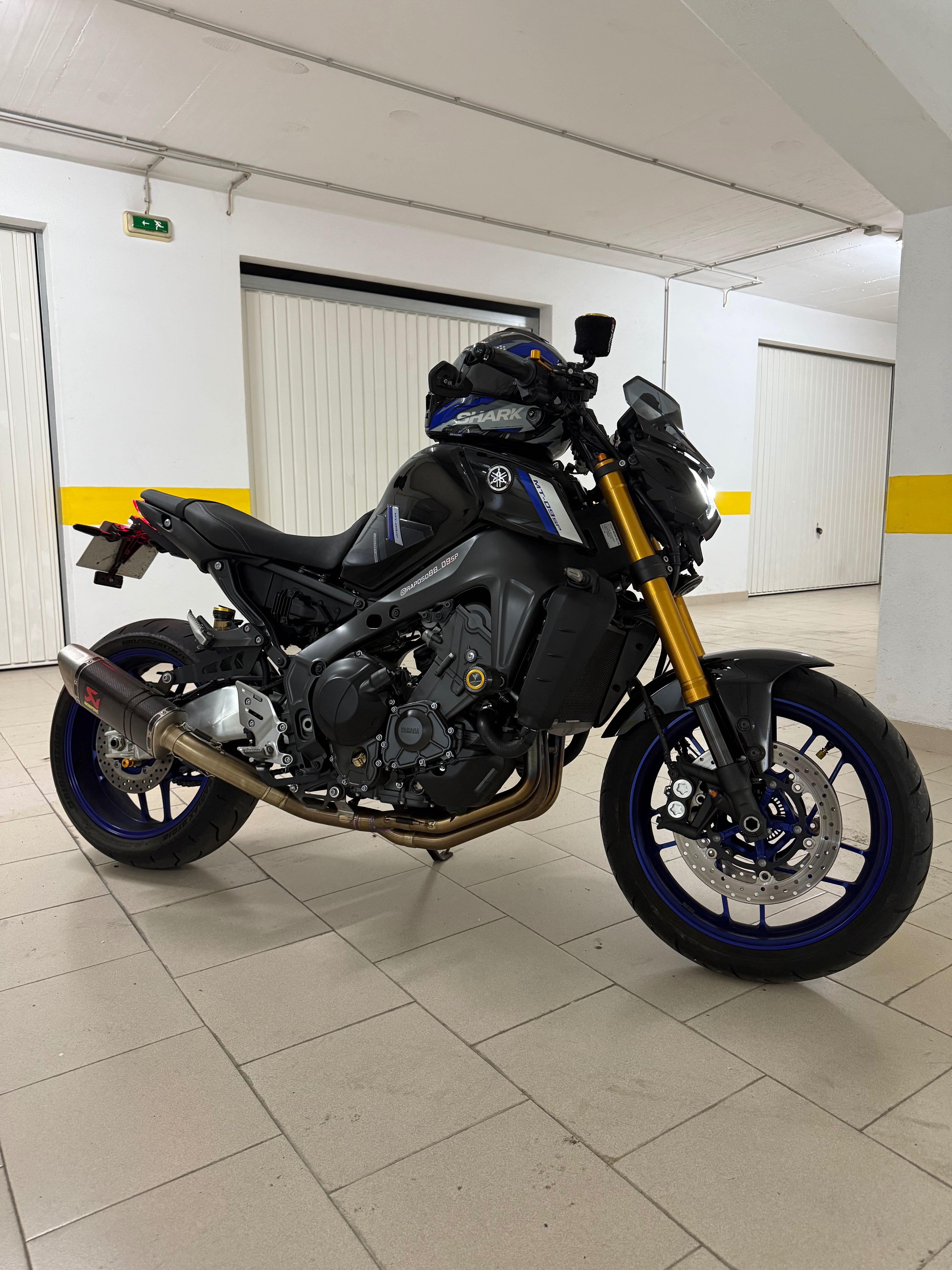 Vendo ou troco MT09 Sp 2021 em excelente estado por Honda ou Yamaha