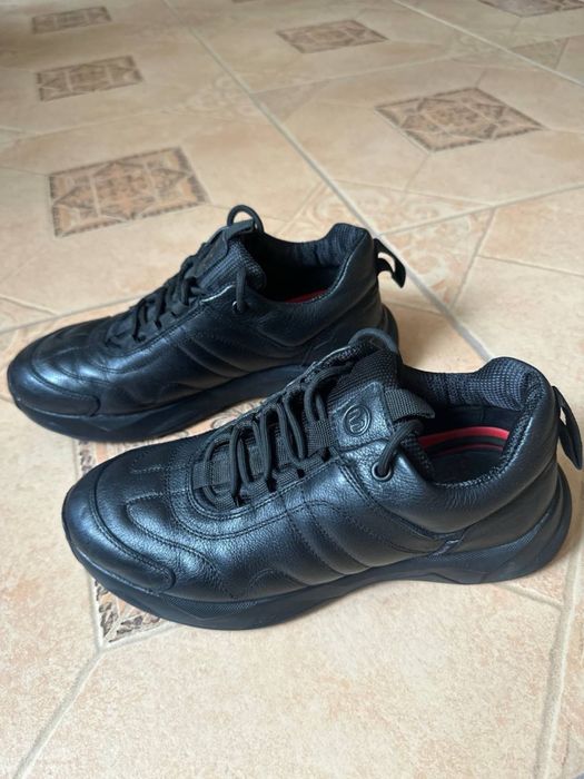 кросівки mida