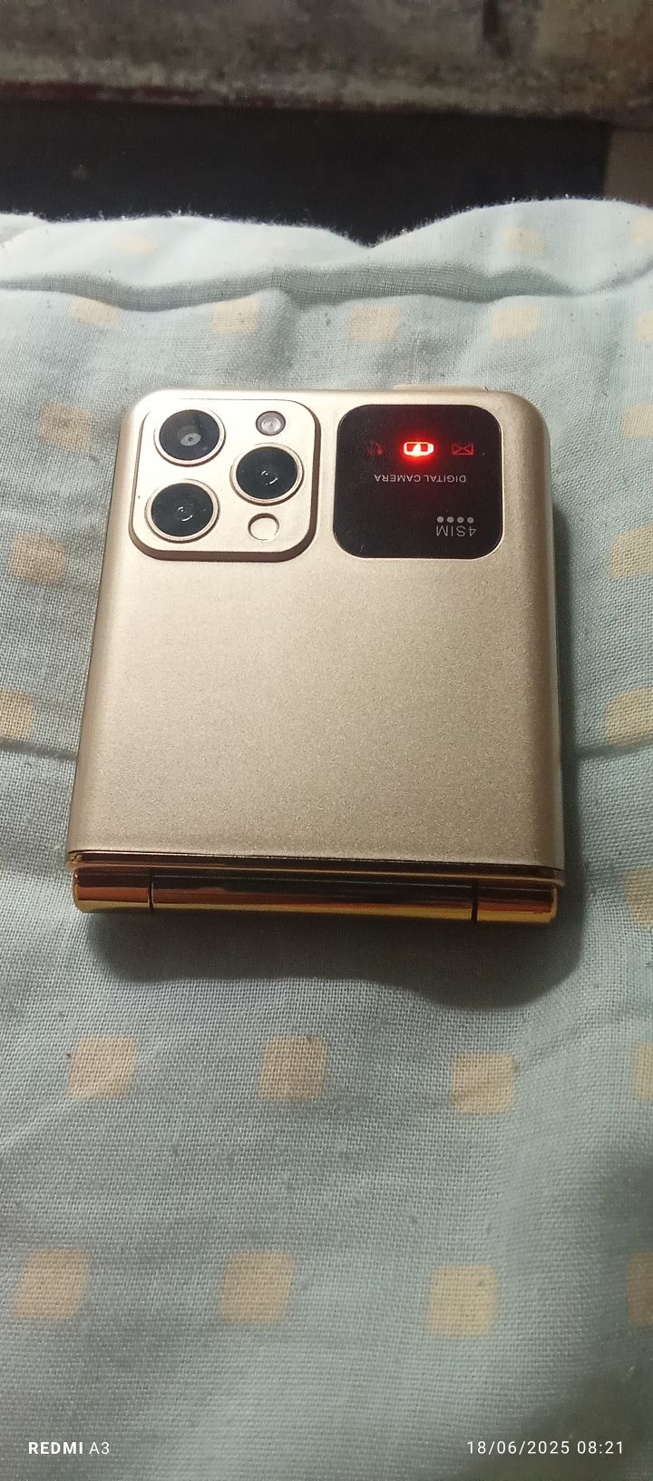 Vendo-se telemóvel novo