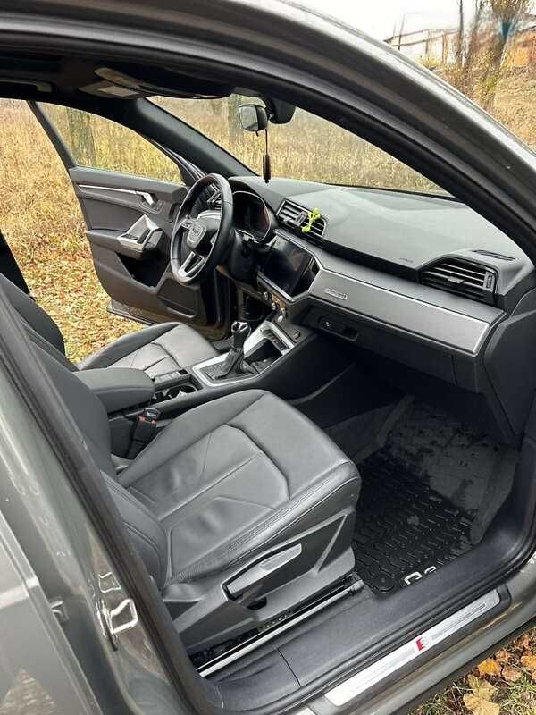 Продаю Audi Q3 2020 - ауді кю3 2020 року