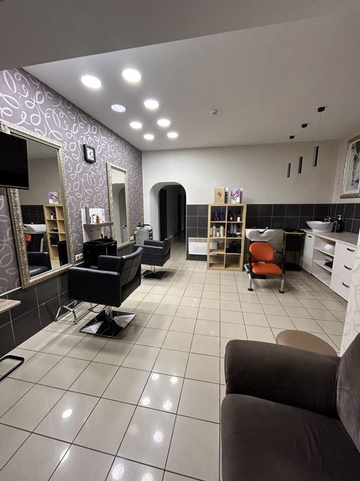 Оренда місця для перукаря