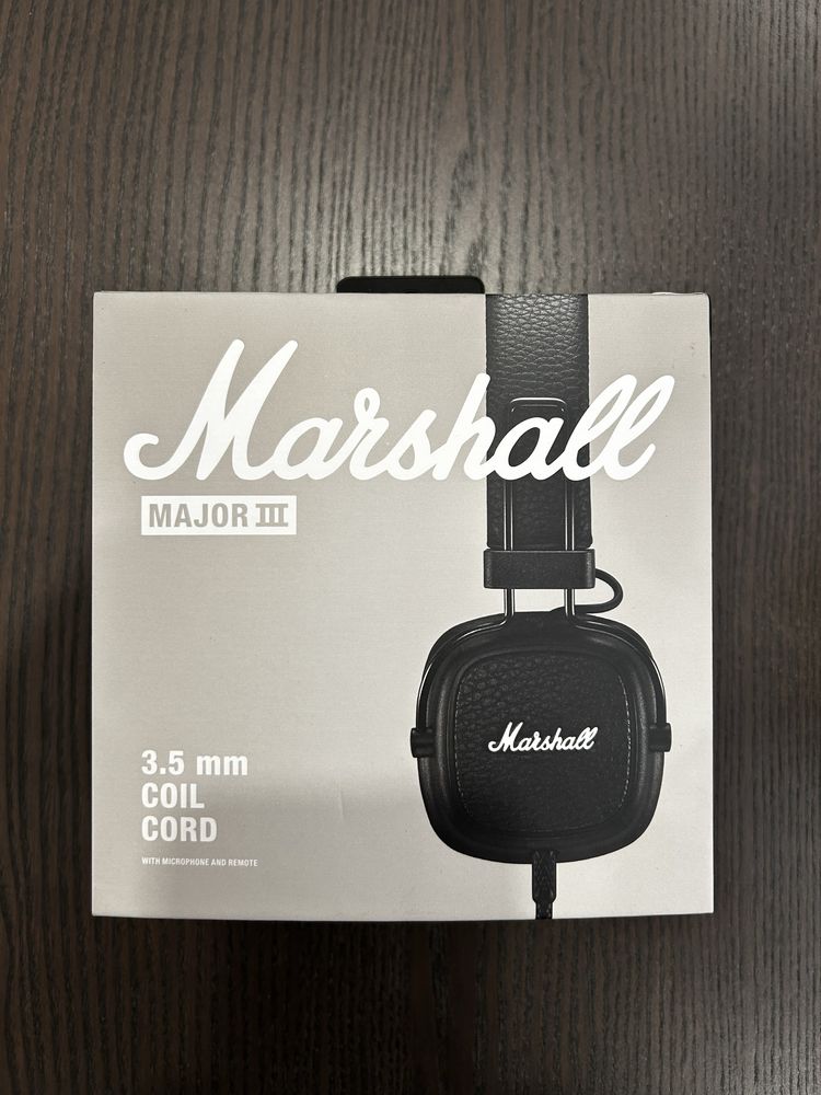Marshall Major III Com fio 3.5mm, Microfone - Como Novo