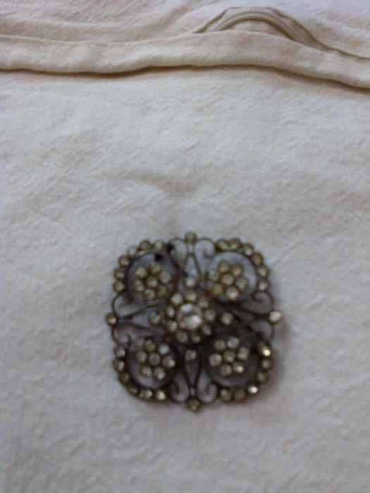 Серебряная брош бу