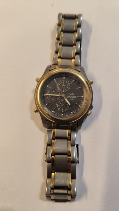 Q&Q solar power exclusive Tytanowy